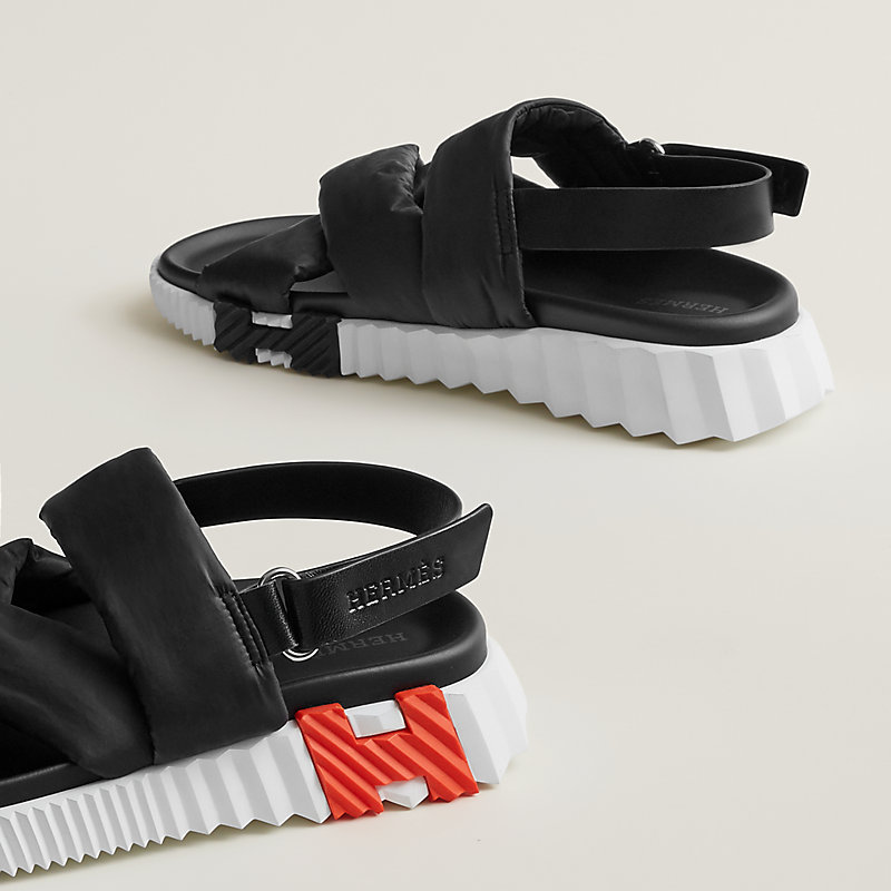 ☆Hermes☆軽いのにデザイン性高く、お洒落なElectric sandal Electric sandal | Hermès USA